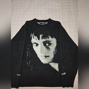 Welcome Beetlejuice Lydia Deets Sweater Zumiez Skateboard Size Large